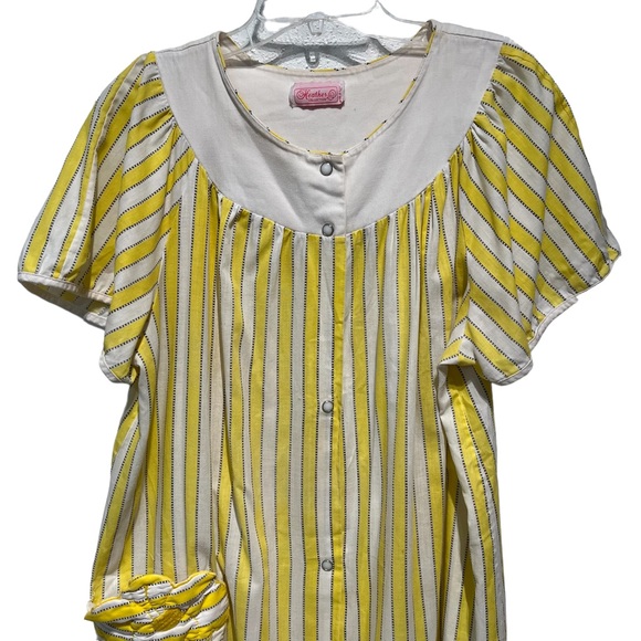 Vintage Dresses Vintage 8s Yellow Stripped Midi Snap Button